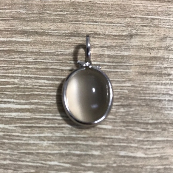 Cat’s Eye Sterling Silver Pendent - Picture 1 of 4
